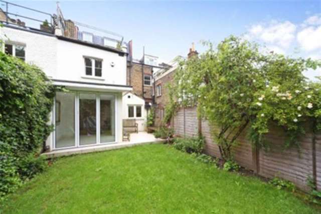 Image of 4 bedroom Detached house to rent in Southdean Gardens London SW19 at Southfields, SW19 6NU
