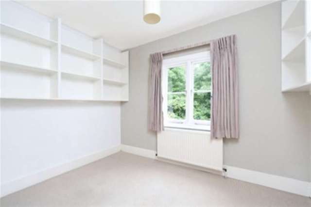  Image of 4 bedroom Detached house to rent in Southdean Gardens London SW19 at Southfields, SW19 6NU