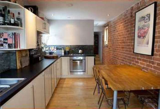  Image of 1 bedroom Flat for sale in St. Andrews Road Exmouth EX8 at St. Andrews Road  Exmouth, EX8 1AR