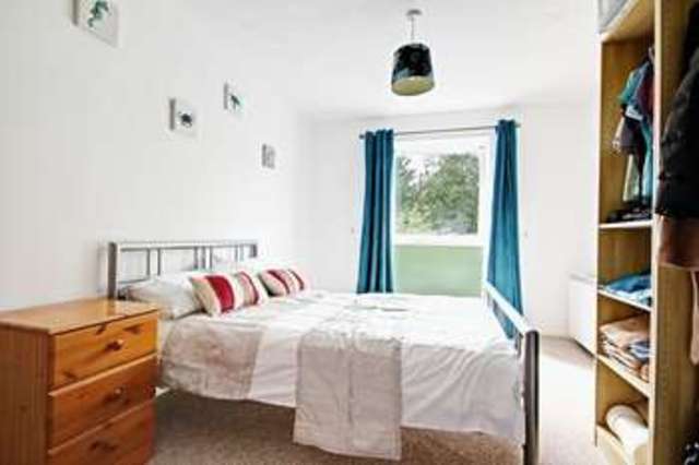  Image of 1 bedroom Flat for sale in St. Anthonys Road Bournemouth BH2 at St. Anthonys Road  Bournemouth, BH2 6PB