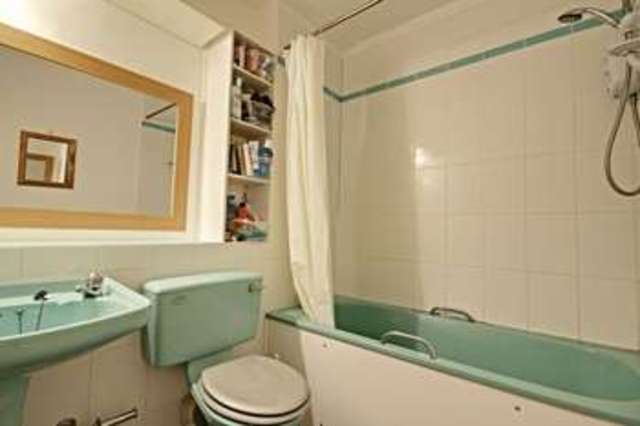  Image of 1 bedroom Flat for sale in St. Anthonys Road Bournemouth BH2 at St. Anthonys Road  Bournemouth, BH2 6PB