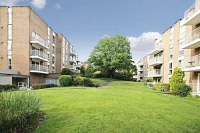  Image of 1 bedroom Flat for sale in St. Anthonys Road Bournemouth BH2 at St. Anthonys Road  Bournemouth, BH2 6PB