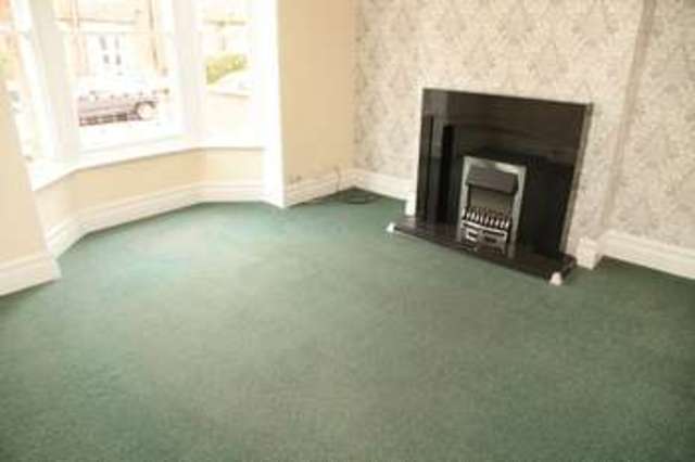  Image of 4 bedroom Terraced house to rent in St. Catherines Grove Lincoln LN5 at St Catherines Grove  Lincoln, LN5 8NA