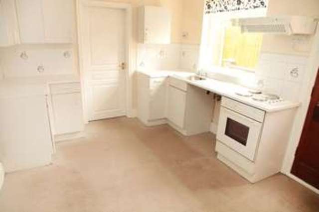  Image of 4 bedroom Terraced house to rent in St. Catherines Grove Lincoln LN5 at St Catherines Grove  Lincoln, LN5 8NA