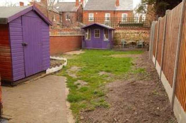  Image of 4 bedroom Terraced house to rent in St. Catherines Grove Lincoln LN5 at St Catherines Grove  Lincoln, LN5 8NA