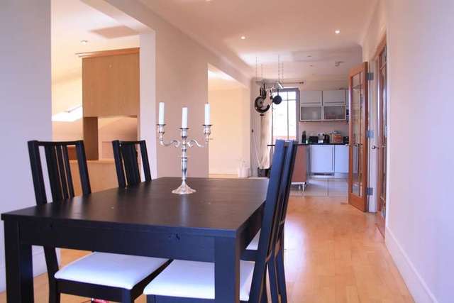  Image of 2 bedroom Flat for sale in George Road Edgbaston Birmingham B15 at Edgbaston Birmingham West Midlands, B15 1PQ