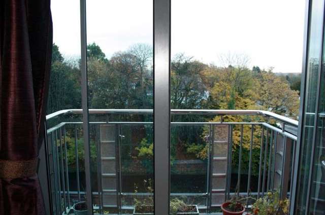  Image of 2 bedroom Flat for sale in George Road Edgbaston Birmingham B15 at Edgbaston Birmingham West Midlands, B15 1PQ