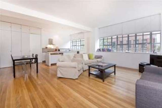  Image of 2 bedroom Flat to rent in St. John