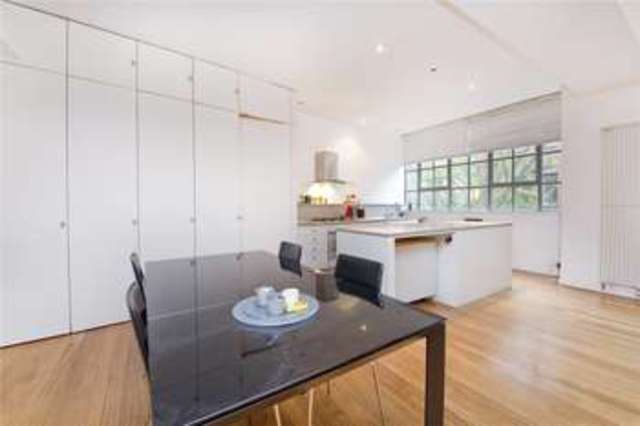  Image of 2 bedroom Flat to rent in St. John