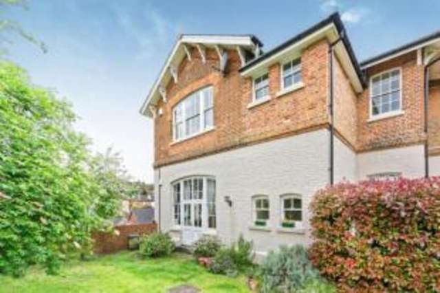  Image of 1 bedroom Flat for sale in St. Lukes Square Guildford GU1 at St. Lukes Square Guildford Guildford, GU1 3NQ