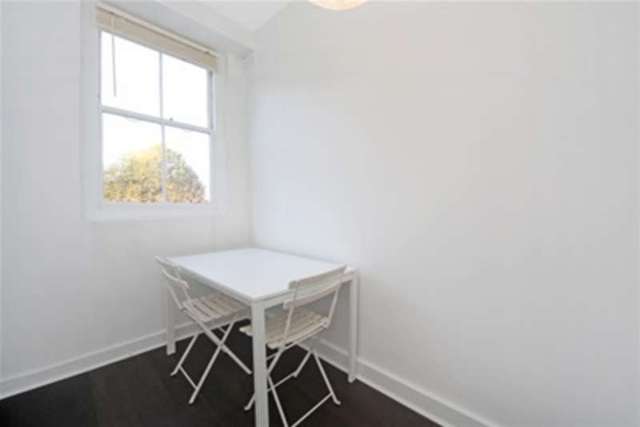  Image of 1 bedroom Flat to rent in St. Marks Road London W10 at London, W10 6JW