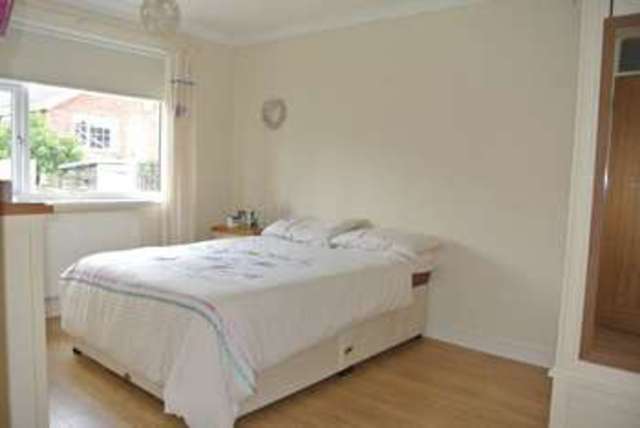  Image of 3 bedroom Detached house for sale in St. Martins Way Ancaster Grantham NG32 at St. Martins Way Ancaster Grantham, NG32 3RA
