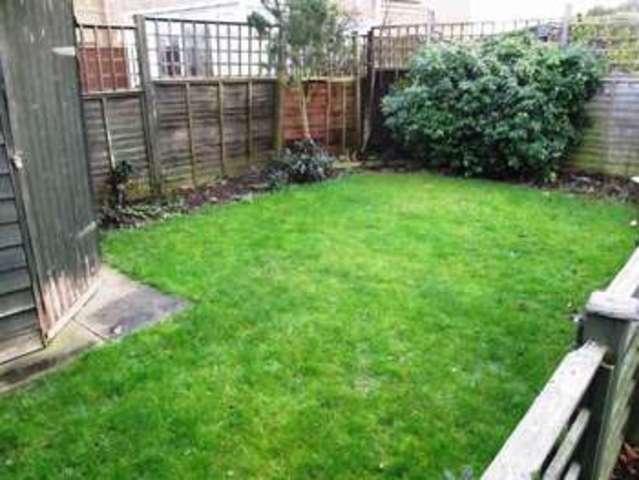 Image of 2 bedroom Flat to rent in St. Marys Road Evesham WR11 at St Marys Road  Evesham, WR11 4EG