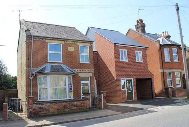  Image of 3 bedroom Detached house to rent in St. Philips Road Newmarket CB8 at Newmarket Suffolk, CB8 0EN