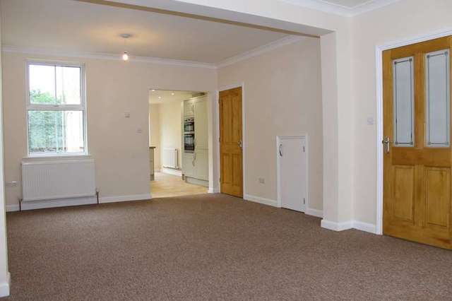  Image of 3 bedroom Detached house to rent in St. Philips Road Newmarket CB8 at Newmarket Suffolk, CB8 0EN