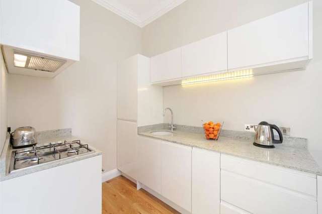  Image of 1 bedroom Flat to rent in St. Stephens Gardens London W2 at St Stephens Gardens  London, W2 5QX