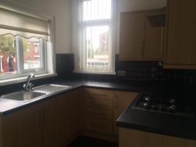  Image of 3 bedroom Semi-Detached house to rent in Stanley Gardens Walton Liverpool L9 at Orrell Park  Liverpool, L9 3AR