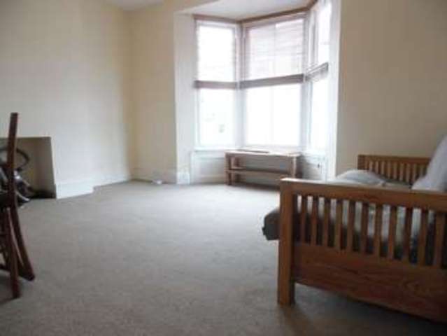  Image of 2 bedroom Property to rent in Stanley Road Brighton BN1 at Stanley Road  Brighton, BN1 4NH