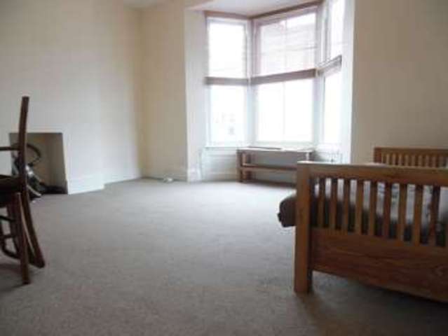  Image of 2 bedroom Property to rent in Stanley Road Brighton BN1 at Stanley Road  Brighton, BN1 4NH
