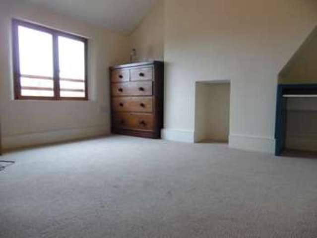 Image of 2 bedroom Property to rent in Stanley Road Brighton BN1 at Stanley Road  Brighton, BN1 4NH