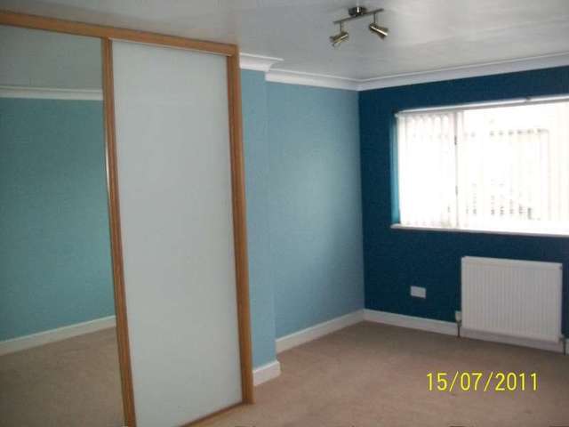  Image of 3 bedroom Terraced house to rent in Stanley Street Lowestoft NR32 at Lowestoft, NR32 2DY