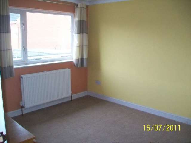  Image of 3 bedroom Terraced house to rent in Stanley Street Lowestoft NR32 at Lowestoft, NR32 2DY
