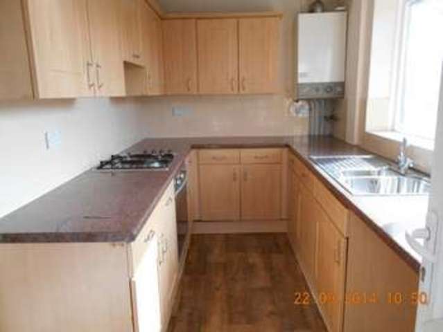 Image of 3 bedroom Terraced house to rent in Starkey Street Heywood OL10 at Starkey Street  Heywood, OL10 4JS