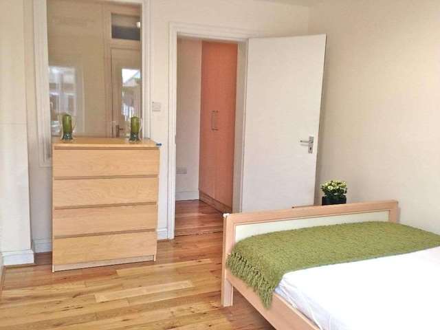  Image of Studio flat to rent in Station Approach Sudbury Wembley HA0 at Station Approach Sudbury Wembley, HA0 2LA