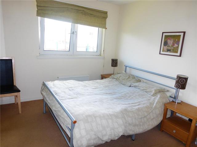  Image of 2 bedroom Flat to rent in Stenhouse Gardens Edinburgh EH11 at Saughton Edinburgh Edinburgh, EH11 3LS