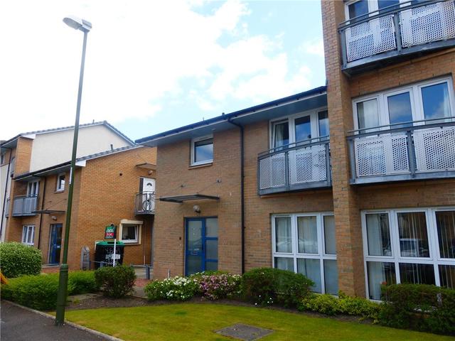  Image of 2 bedroom Flat to rent in Stenhouse Gardens Edinburgh EH11 at Saughton Edinburgh Edinburgh, EH11 3LS