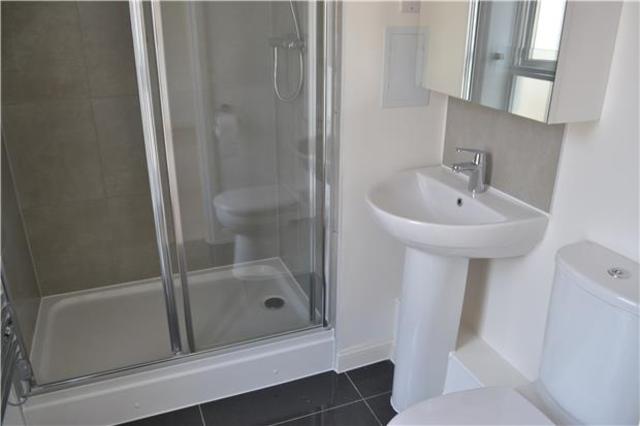  Image of 2 bedroom Flat to rent in Cotton Close Mitcham CR4 at 8 Cotton Close  Surrey, CR4 3GR