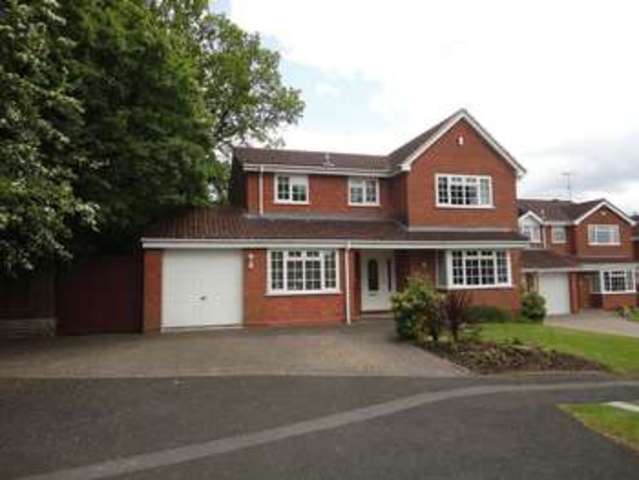  Image of 4 bedroom Detached house for sale in Stonepits Lane Redditch B97 at Stonepits Lane  Redditch, B97 5LX