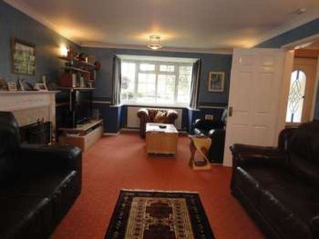  Image of 4 bedroom Detached house for sale in Stonepits Lane Redditch B97 at Stonepits Lane  Redditch, B97 5LX
