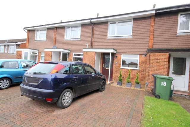  Image of 3 bedroom Detached house for sale in Stuarts Close Hemel Hempstead HP3 at Stuarts Close  Hemel Hempstead, HP3 9EP