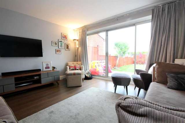  Image of 3 bedroom Detached house for sale in Stuarts Close Hemel Hempstead HP3 at Stuarts Close  Hemel Hempstead, HP3 9EP