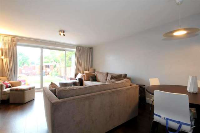  Image of 3 bedroom Detached house for sale in Stuarts Close Hemel Hempstead HP3 at Stuarts Close  Hemel Hempstead, HP3 9EP