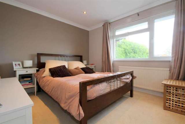  Image of 3 bedroom Detached house for sale in Stuarts Close Hemel Hempstead HP3 at Stuarts Close  Hemel Hempstead, HP3 9EP
