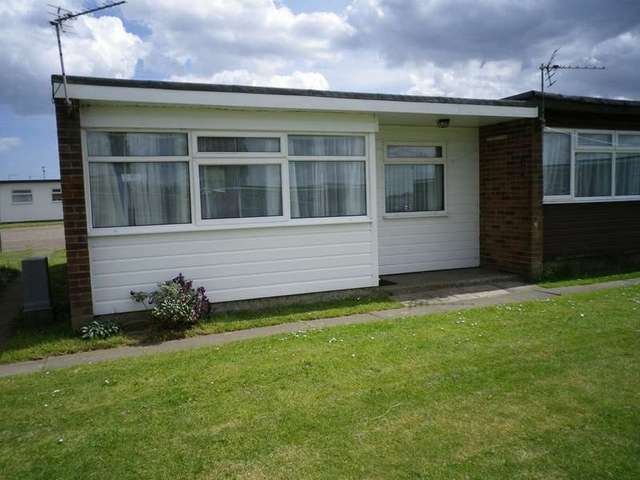  Image of Chalet for sale in California Road California Great Yarmouth NR29 at California Ave California California, NR29 3QW