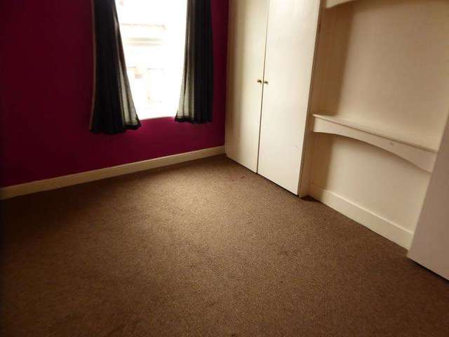  Image of 2 bedroom Detached house to rent in Sutherland Mount Leeds LS9 at Leeds, LS9 6DP