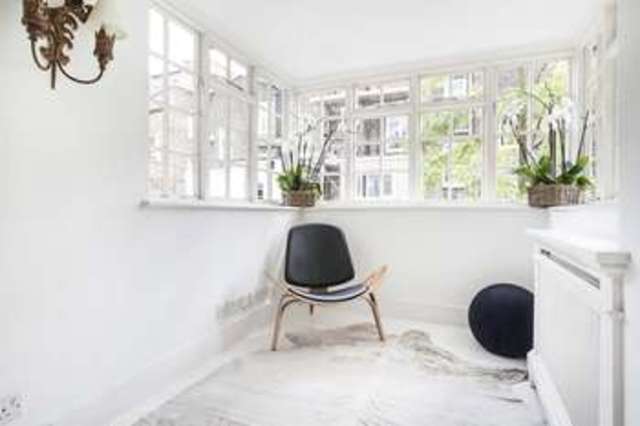  Image of 5 bedroom Terraced house for sale in Sutherland Place London W2 at Notting Hill London Westbourne Grove, W2 5BZ