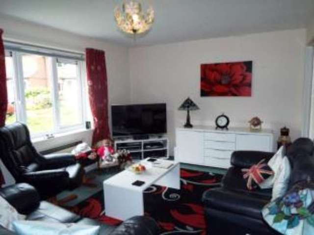  Image of 1 bedroom Flat for sale in Langham Gardens Taunton TA1 at Taunton Somerset Bishop