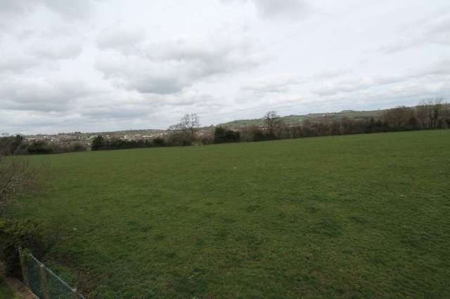 Image of 1 bedroom Flat to rent in Greyfield View Temple Cloud Bristol BS39 at Temple Cloud Bristol Avon, BS39 5DL