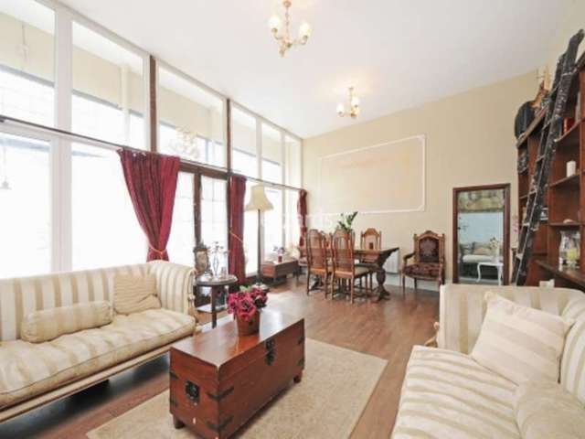  Image of 4 bedroom Detached house for sale in Thames Street Hampton TW12 at Hampton, TW12 2DX