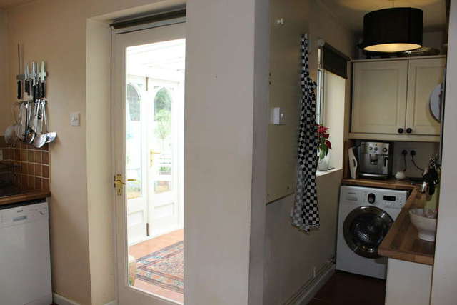  Image of 2 bedroom Semi-Detached house for sale in The Avenue Bromwich Road Worcester WR2 at Bromwich Road Worcestershire Worcester, WR2 4AN