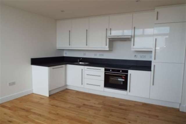  Image of 2 bedroom Flat to rent in Lee Street Leicester LE1 at Leicester, LE1 3AJ