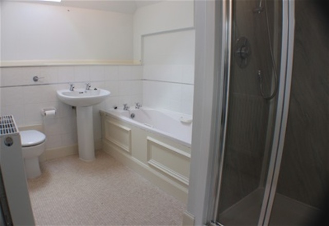  Image of 2 bedroom Flat to rent in Polmont Falkirk FK2 at Polmont Falkirk Falkirk, FK2 0YQ