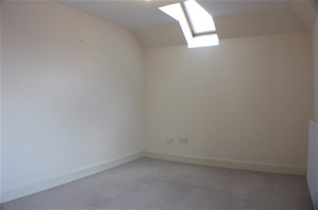  Image of 2 bedroom Flat to rent in Polmont Falkirk FK2 at Polmont Falkirk Falkirk, FK2 0YQ