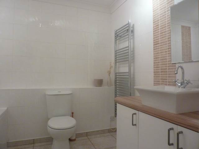  Image of 2 bedroom Flat to rent in Slateford Road Edinburgh EH14 at Slateford Edinburgh Edinburgh, EH14 1PB