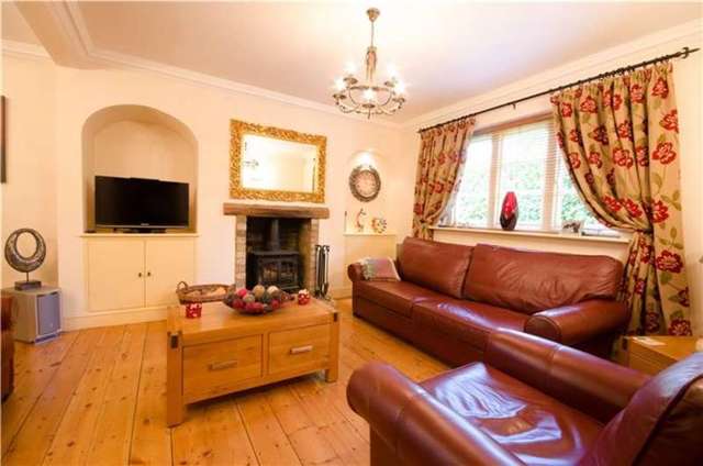  Image of 4 bedroom Detached house for sale in High Street Stretham Ely CB6 at High Street  Stretham, CB6 3LD