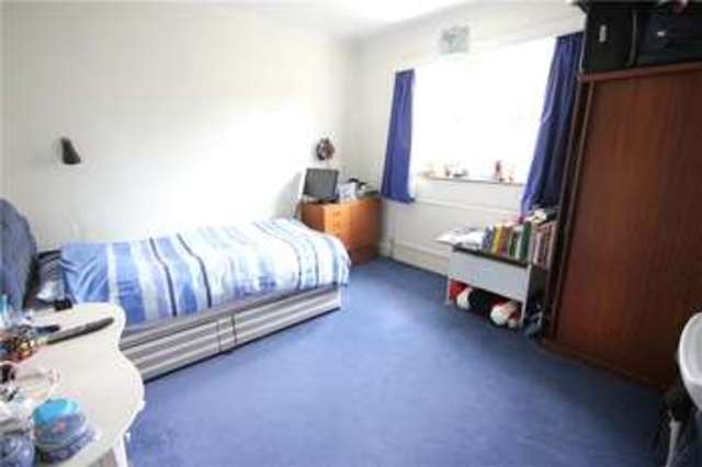  Image of 5 bedroom Detached house for sale in The Riding Woodham Addlestone GU21 at Woking  Horsell, GU21 5TD